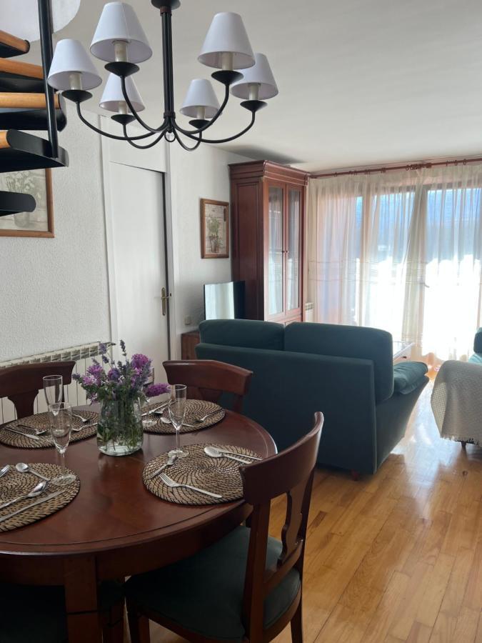 Precioso Duplex En Puigcerda Con Plaza De Parking Daire Dış mekan fotoğraf